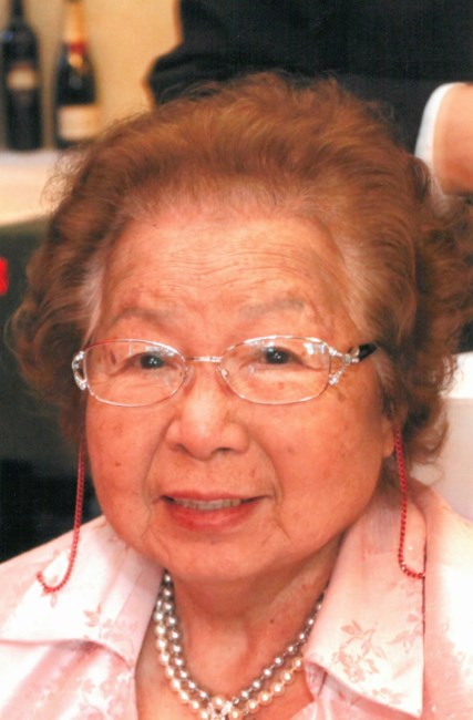 Obituary of Ms. Kwan Oy Lam