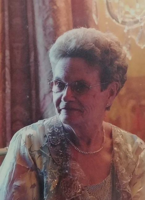 Obituary of Beverly J Deeter