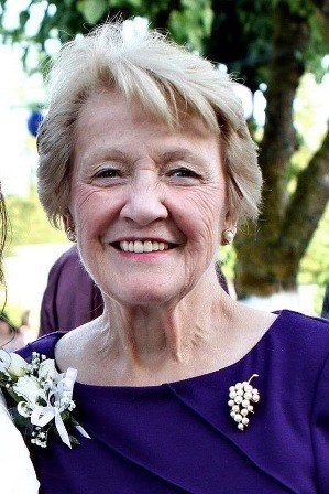 Obituary of Alma Beverly Crawford