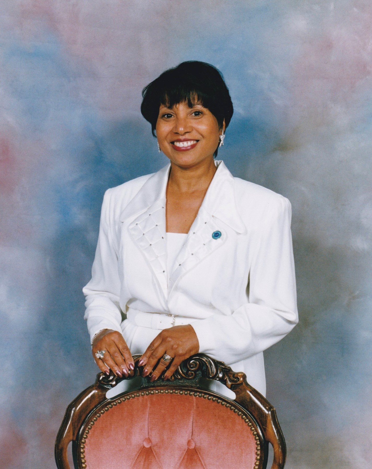 Obituary of Yvonne Campbell Young