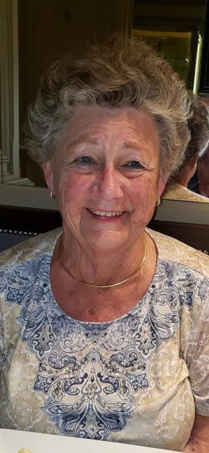 Obituary of Daphne S Perry