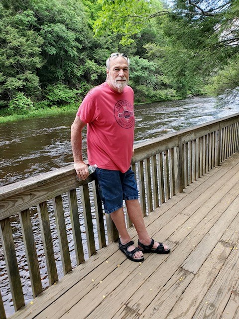 Avis de décès de Edward John Holmes Jr.