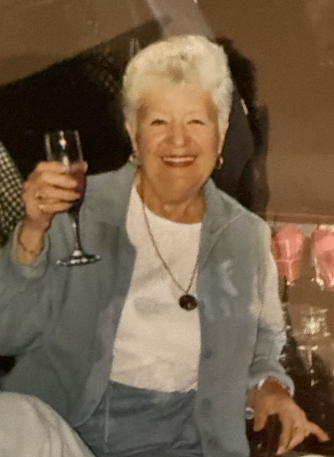 Avis de décès de Marie "Dora" Rachel Fedora Sullivan