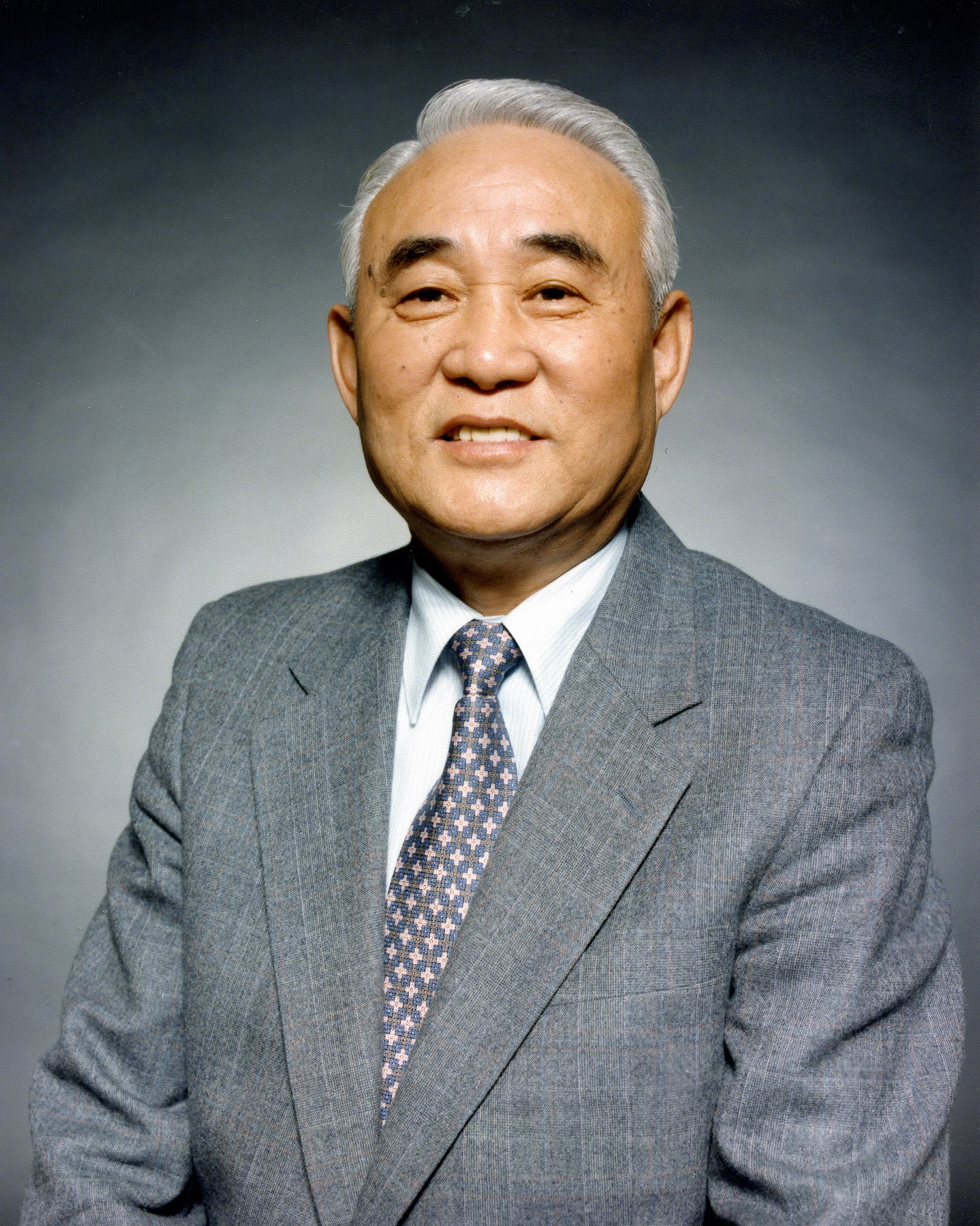 Obituary of Yong Kyu Kim