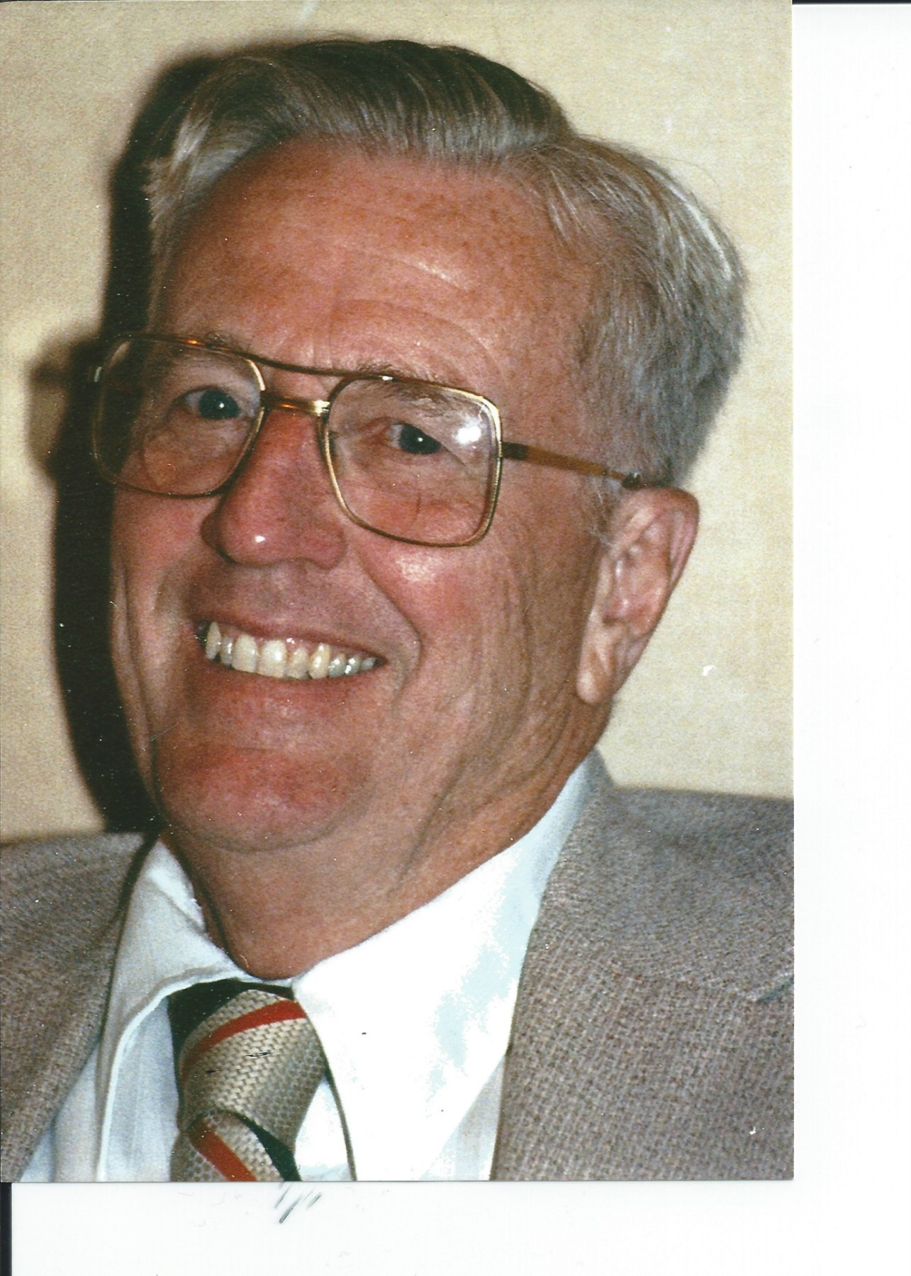 Obituary of Edwin E. Stumpf MD