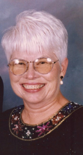 Obituario de Helen M Lifford