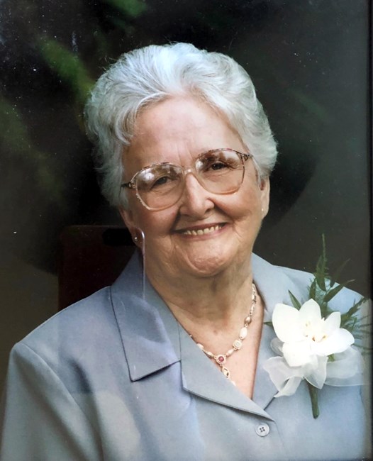 Obituario de Mary Nell Burkhart