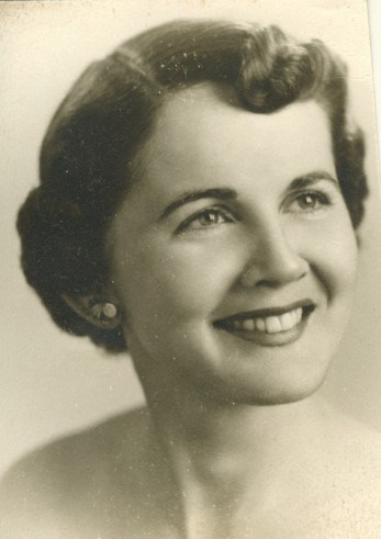 Obituary of Peggy Jones Woods