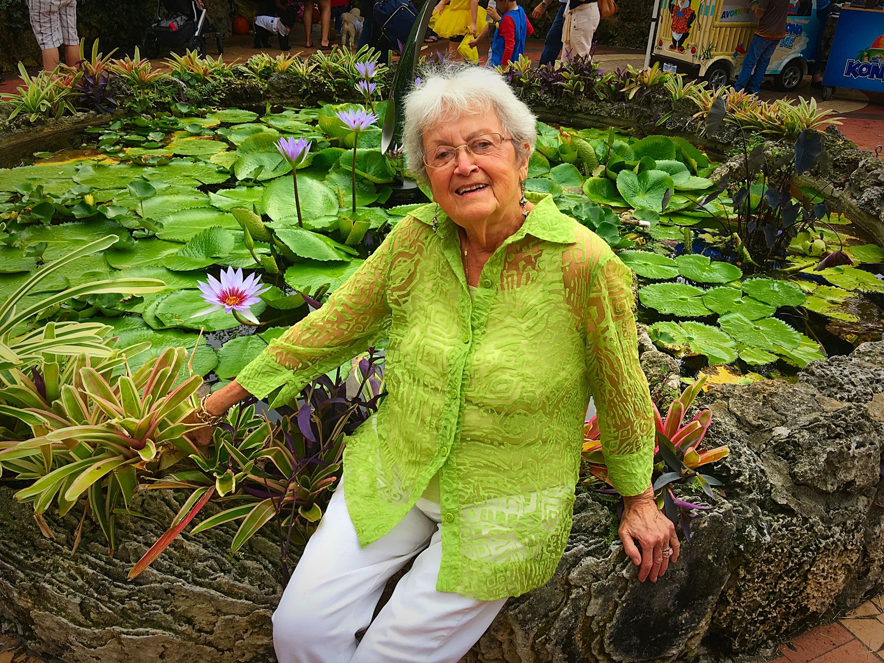 Avis de décès de Esther A Gardin