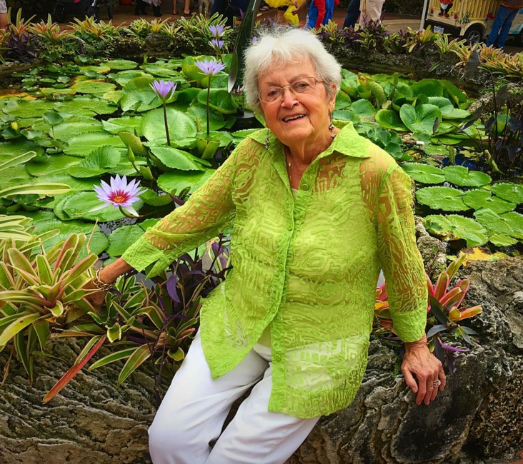 Avis de décès de Esther A Gardin