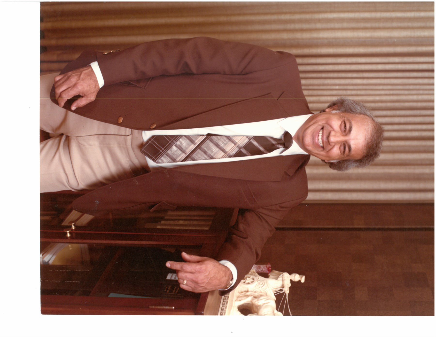 Obituario de William L. Zarco