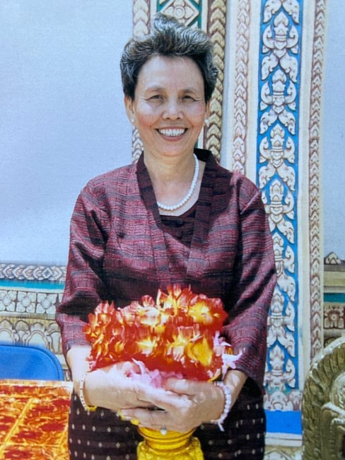 Obituary of Tou Lomenhoth