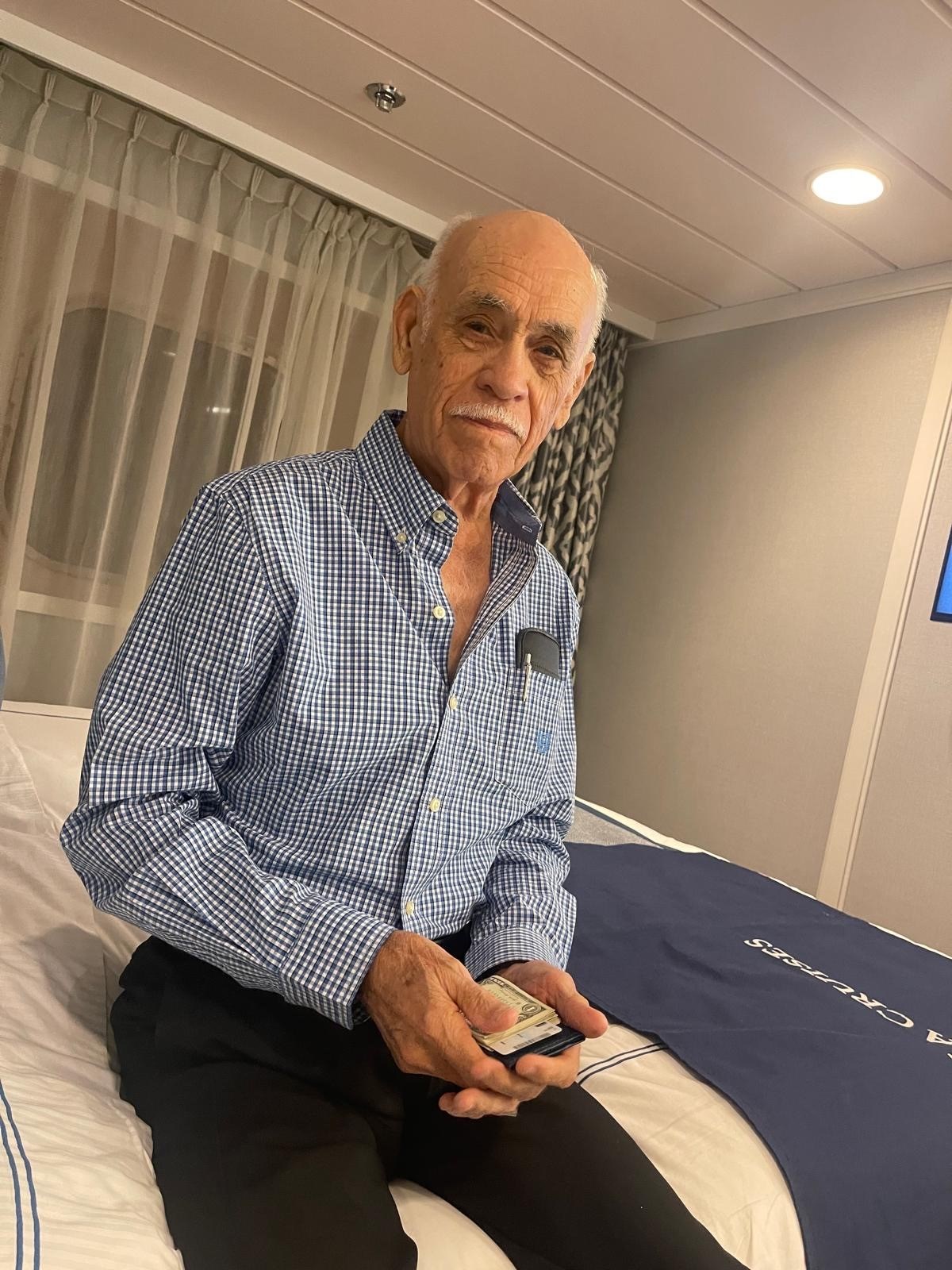 Obituary of Jose Manuel Escobales