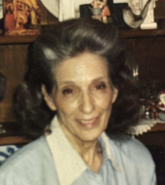Obituary of Ruth Straughn