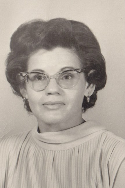 Obituary of Josephine V Padilla