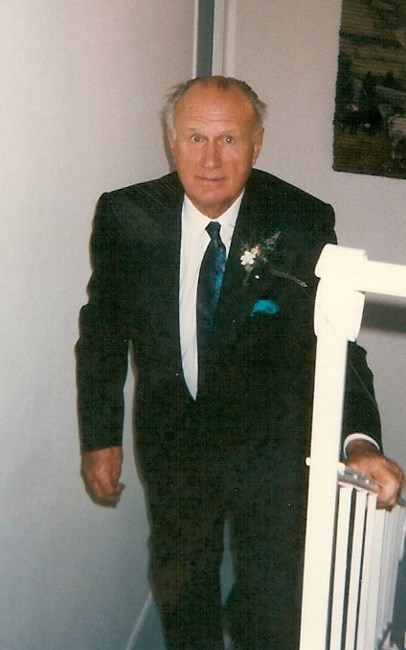 Obituario de George "Jim" Thom