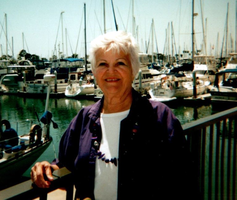 Obituary of Lillian M Kreuper