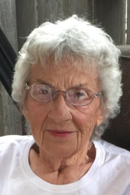 Obituary of Phyllis Elaine Bond