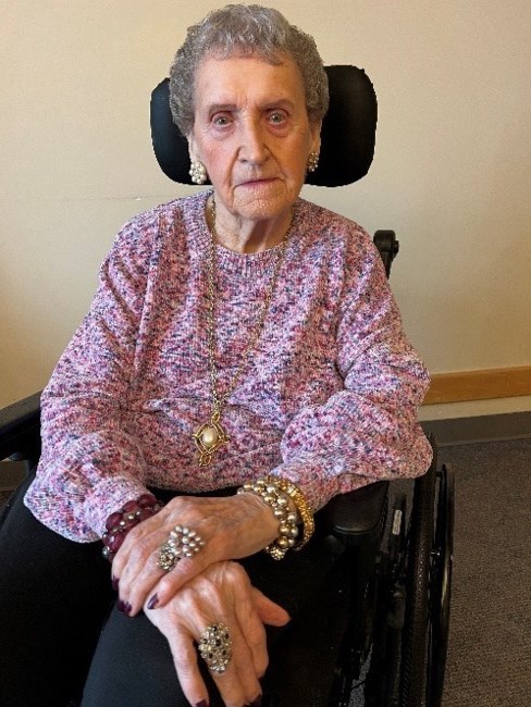 Obituario de Lloy Agnes White