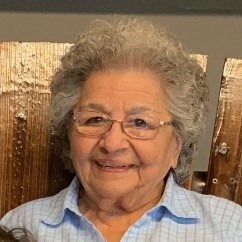 Obituary of Gloria Alvarez