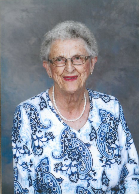 Obituary of Emma Mary Davey