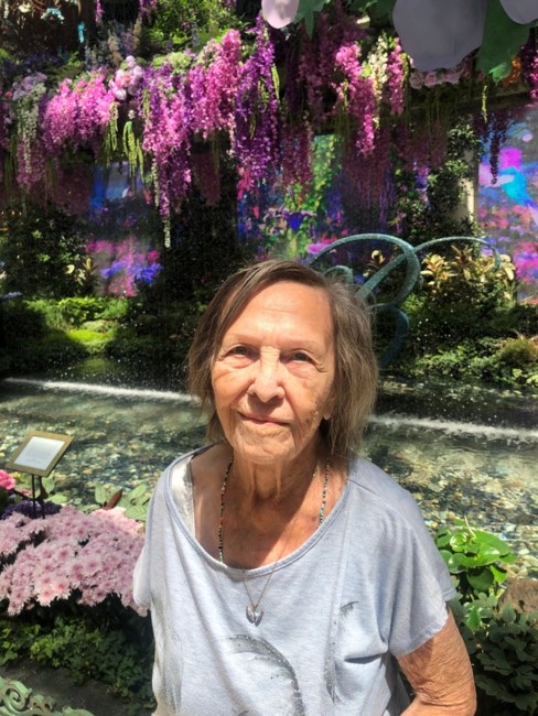 Obituary of Nadine Velda Gurriere