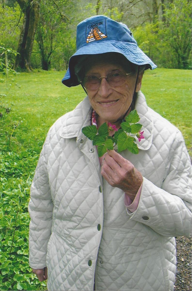 Obituary of Elsie S. Parker