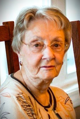 Obituario de Betty Carl Baker