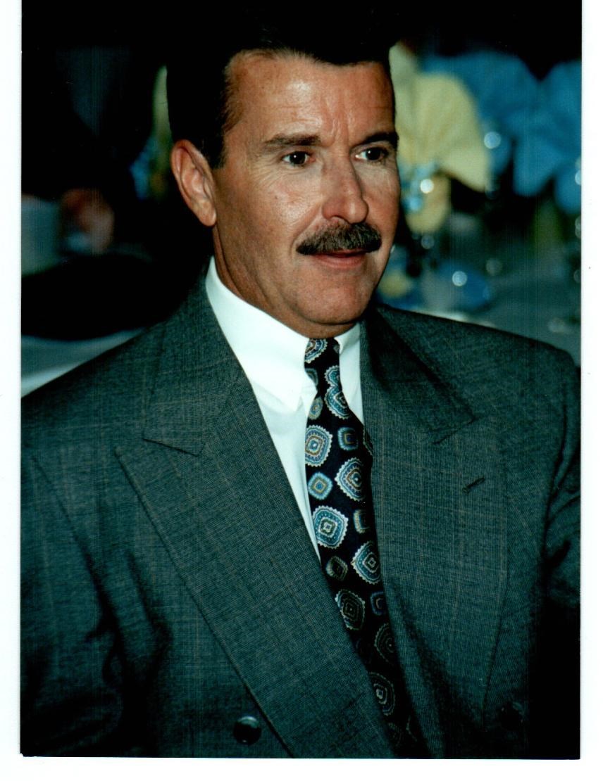 Obituario de John W Halley