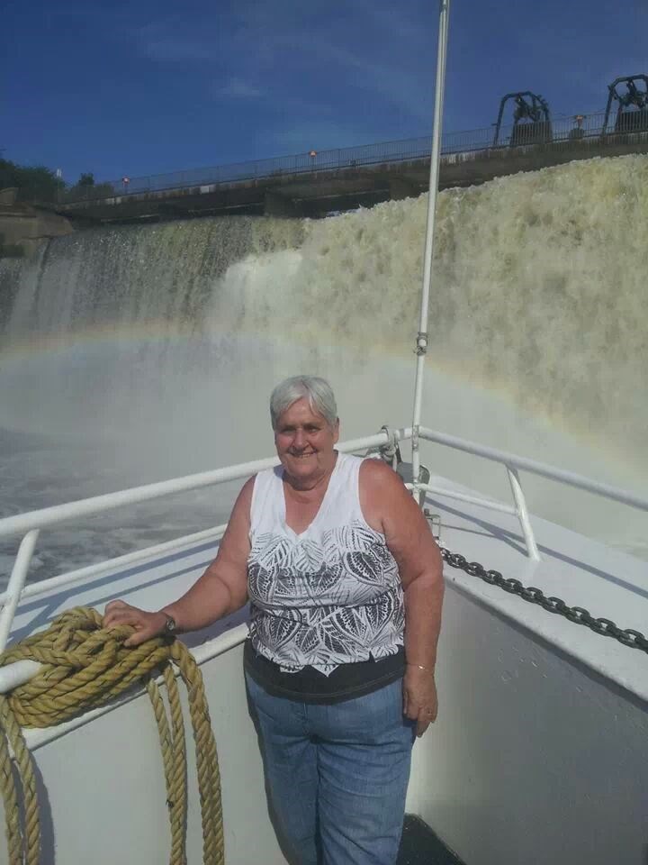 Obituary of Shirley Gladys Brockett