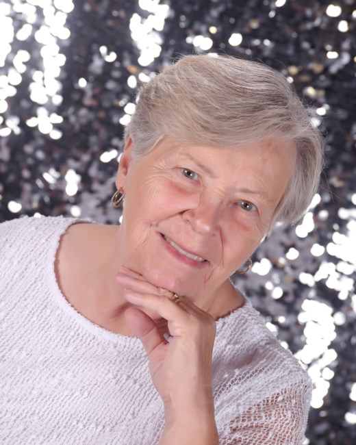 Obituary of Carolyn Elizabeth Linton