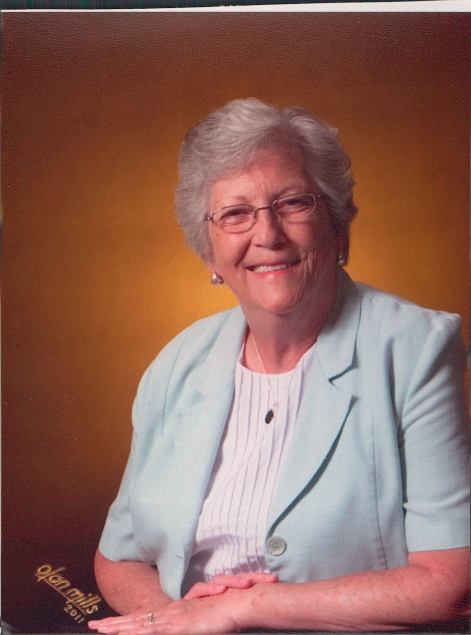 Obituary of Mrs. Doris (Burgess) Trotter