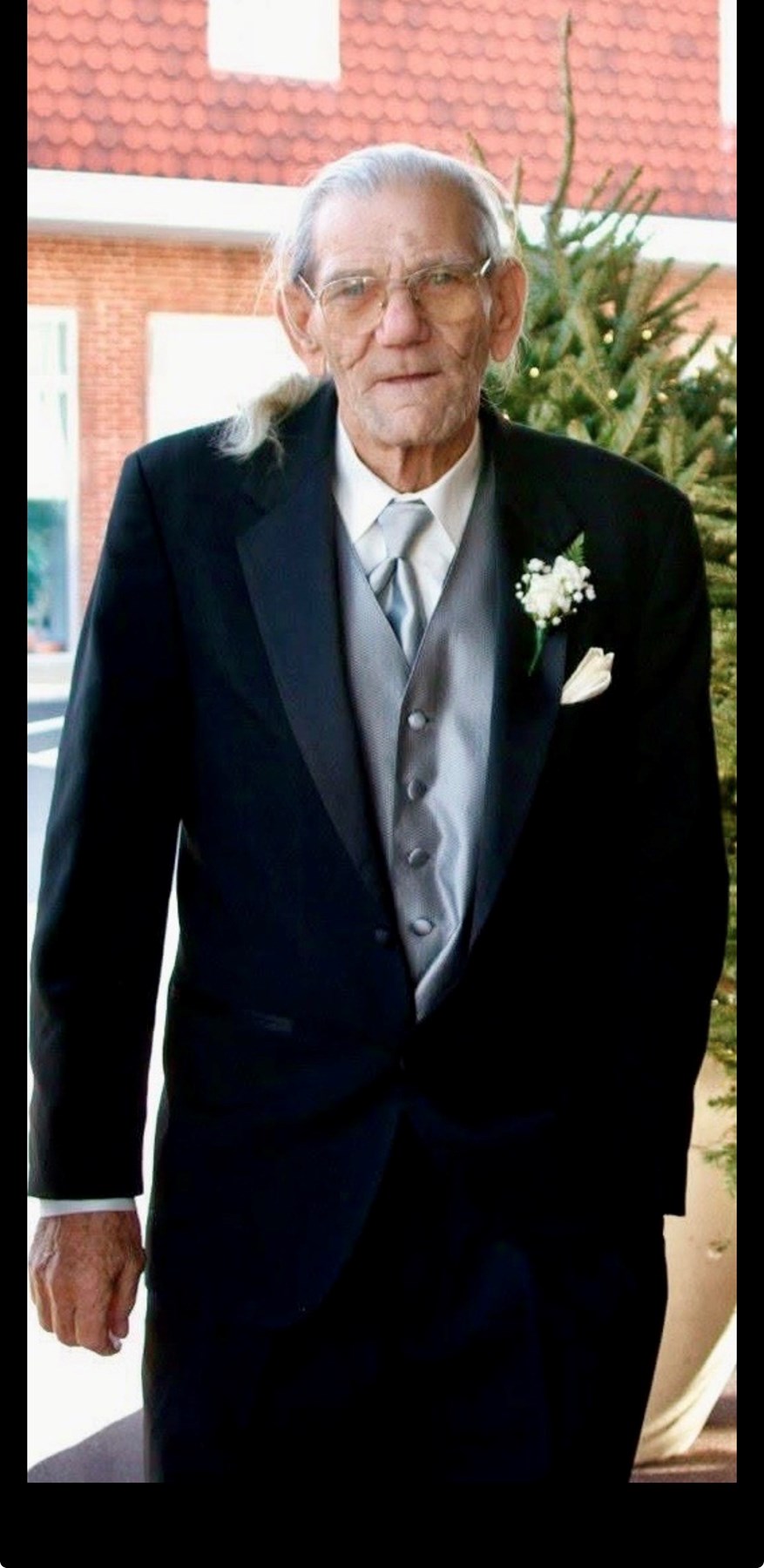 Obituary of William Edward Thiele