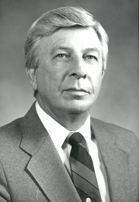 Obituary of Robert E. Tuttle