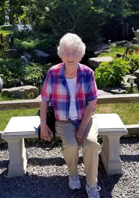 Obituary of Donna Eleanor Marie Livingstone