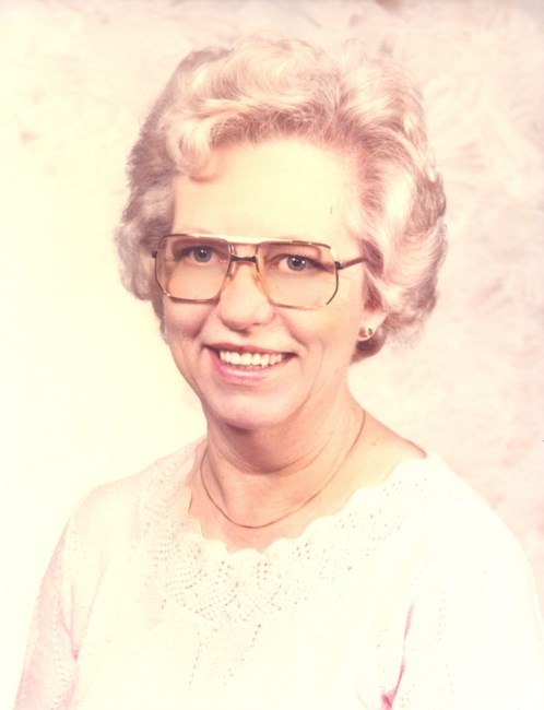 Obituary of Phyllis McLain Edmunds
