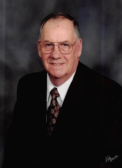 Obituary of Miles Kenneth (Ken) Clark
