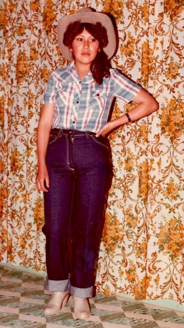 Obituary of Maria Dolores Calderon