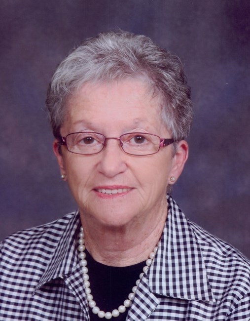 Obituario de Louise Cecile Geary