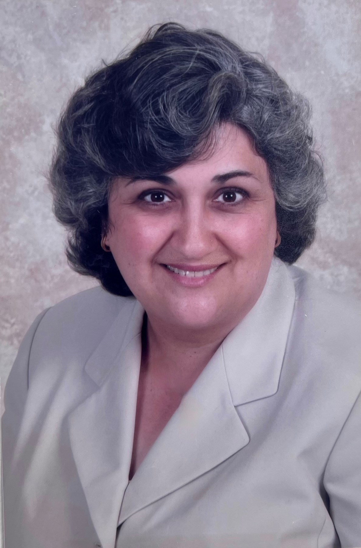 Obituary of Fatima M. Silva