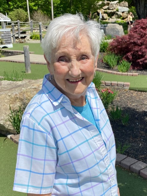 Obituary of Doris "Bea" C. Theberge