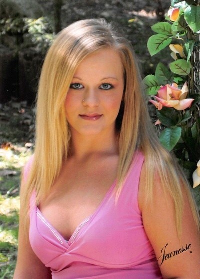 Obituario de Ashley 
Shaya
 Thomas