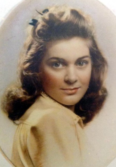 Obituario de Frances A Schindehette