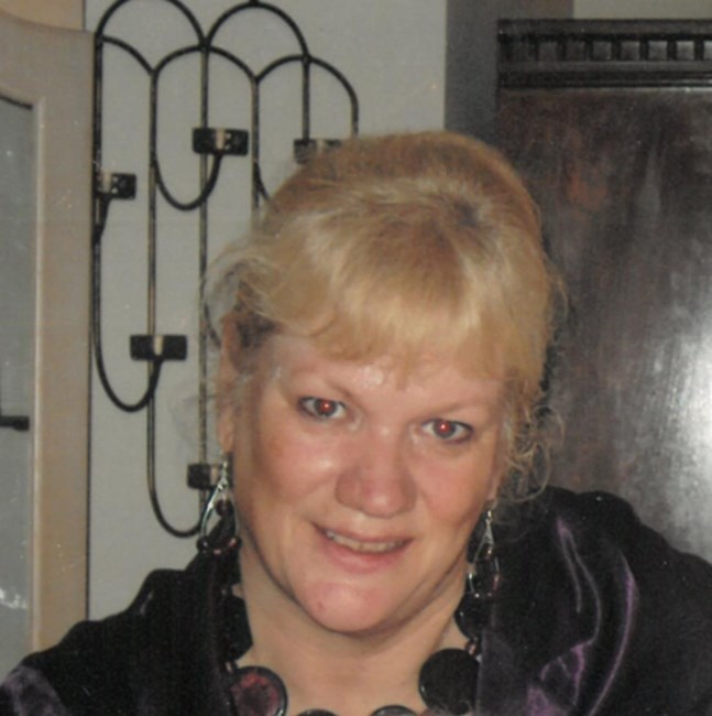 Obituary of Vicky Lynn Mitchell