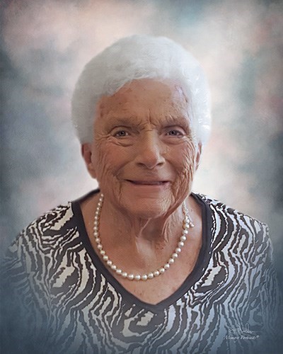 Obituary of Shirley Harwood