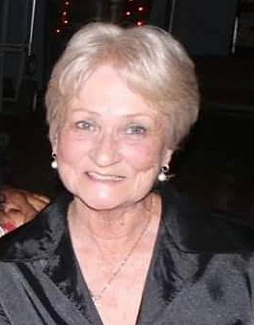 Obituary of Beverly Faye Holland