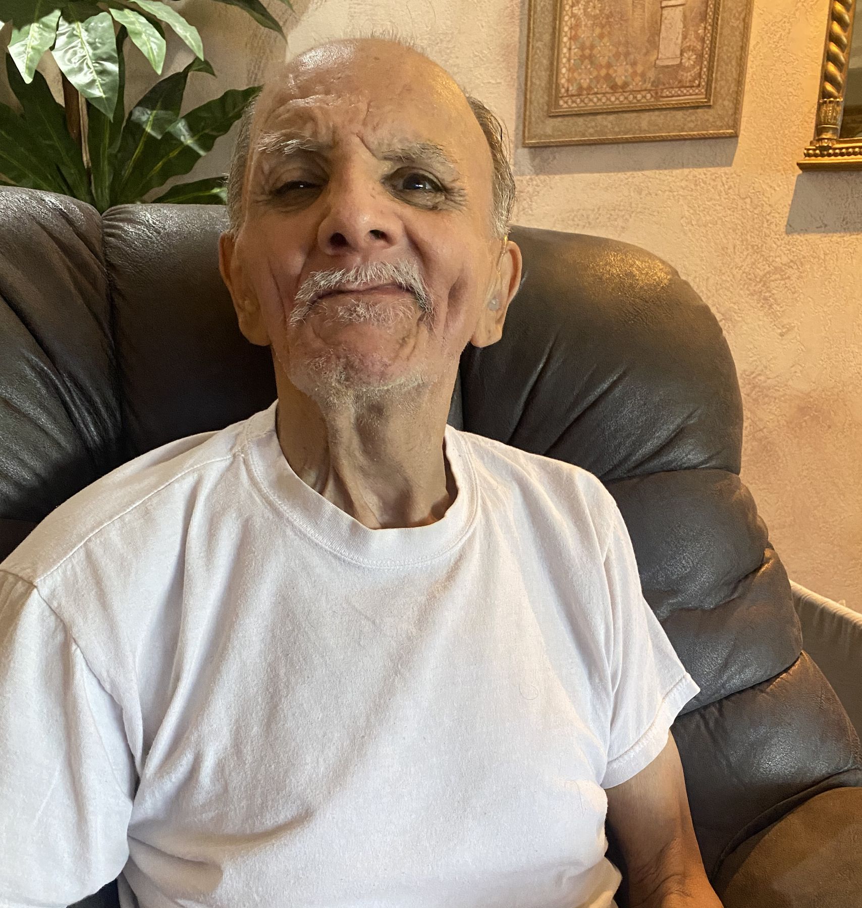 Obituary of Frank Anthony Rosiles