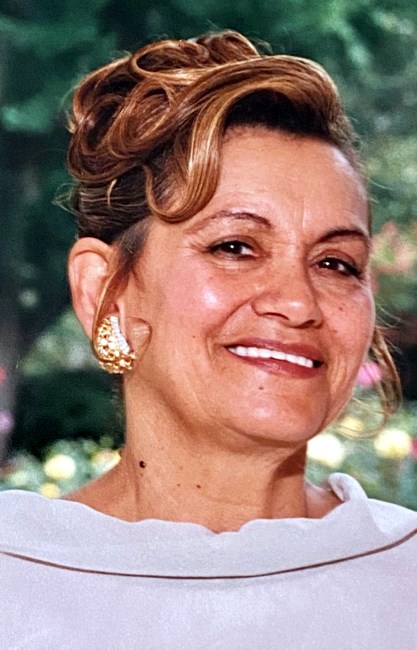 Obituary of Mercedes Gomez