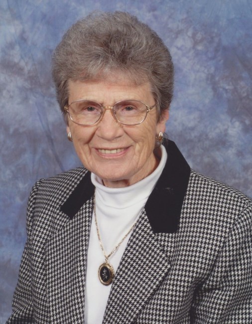 Obituary of Lola P Cook