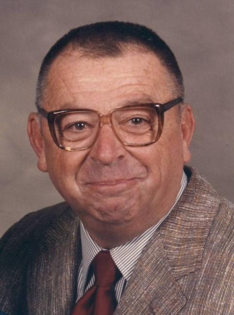 Obituario de W H Dick Schaefer